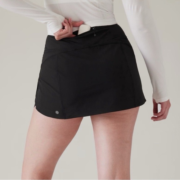 ATHLETA RUN WITH IT HIGH RISE 14”‎ SKORT women’s size XL - Picture 1 of 6
